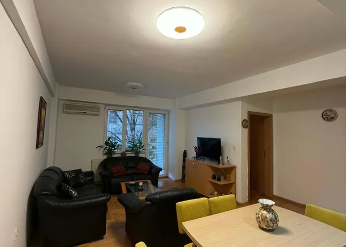 Apartament Cozy Base Skopje